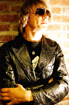 ray-luzier-2011-future