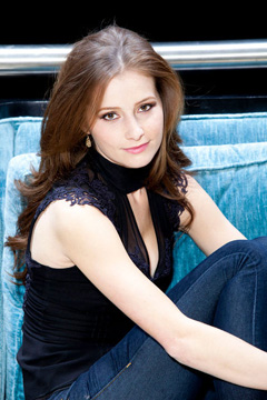 candace-bailey-2012-D