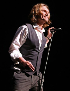 John Waite On Stage