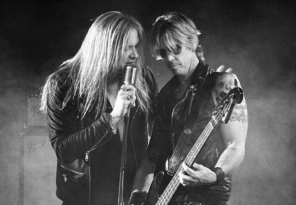 Sebastian Bach and Duff McKagan lay it down.