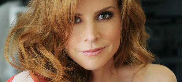 sarah-rafferty-2015-feature