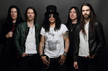 Slash Ft. Myles Kennedy & The Conspirators