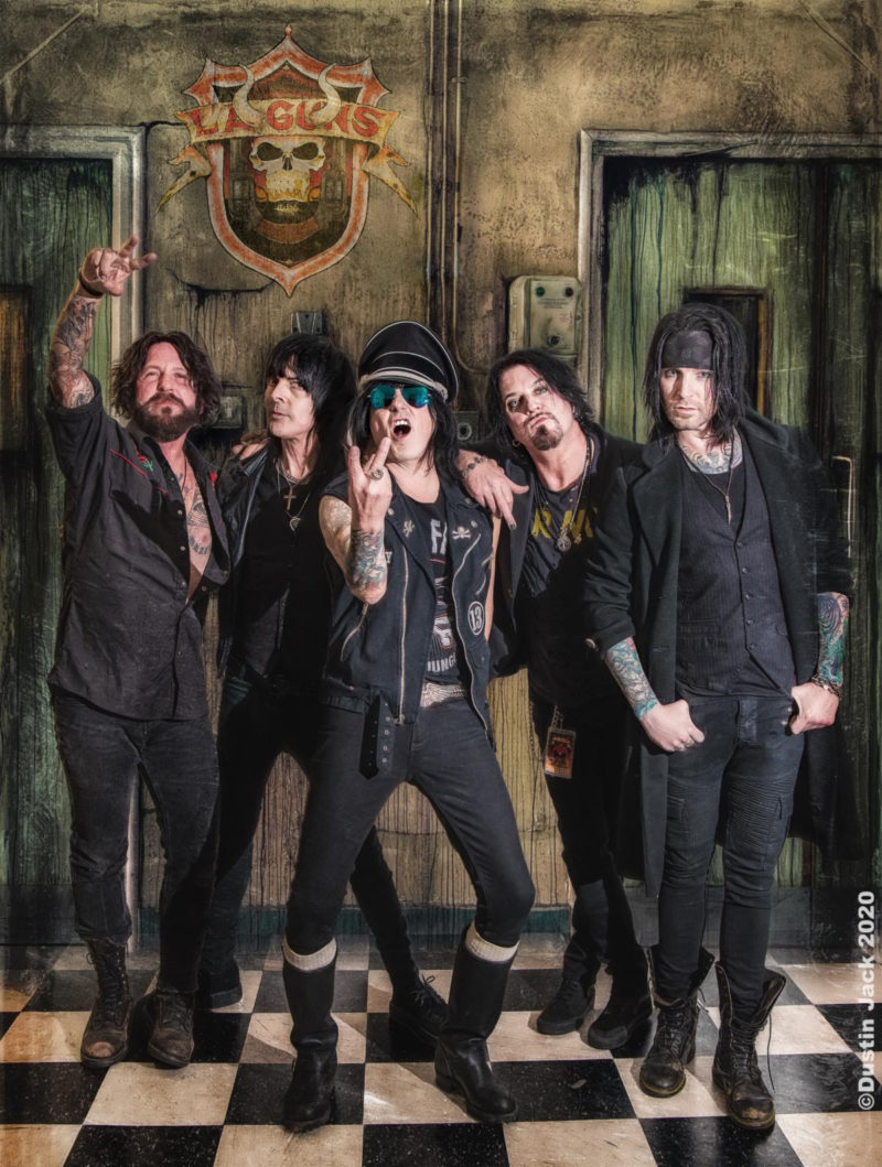 LA Guns featuring Tracii Guns and Phil Lewis