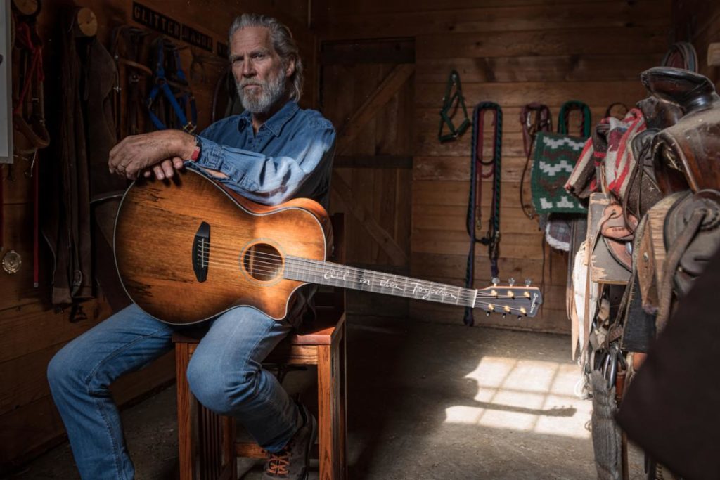 Jeff Bridges X Breedlove Guitars