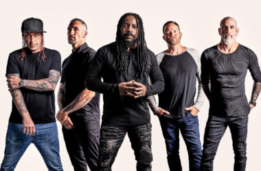 Sevendust - 'Blood & Stone'