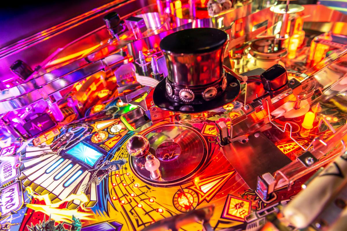 Guns N’ Roses ‘Not In This Lifetime’ Pinball Game