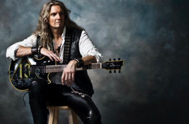 Joel Hoekstra