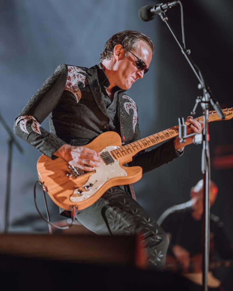 Joe Bonamassa – "Now Serving: Royal Tea – Live From The Ryman"