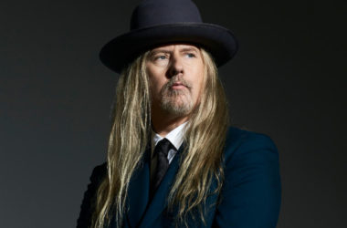 JERRY CANTRELL - Photo Credit: Jonathan Weiner