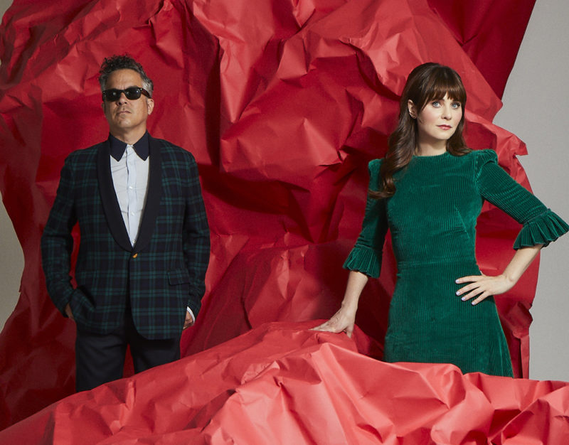 10th Anniversary Deluxe Edition of 'A Very She & Him Christmas '