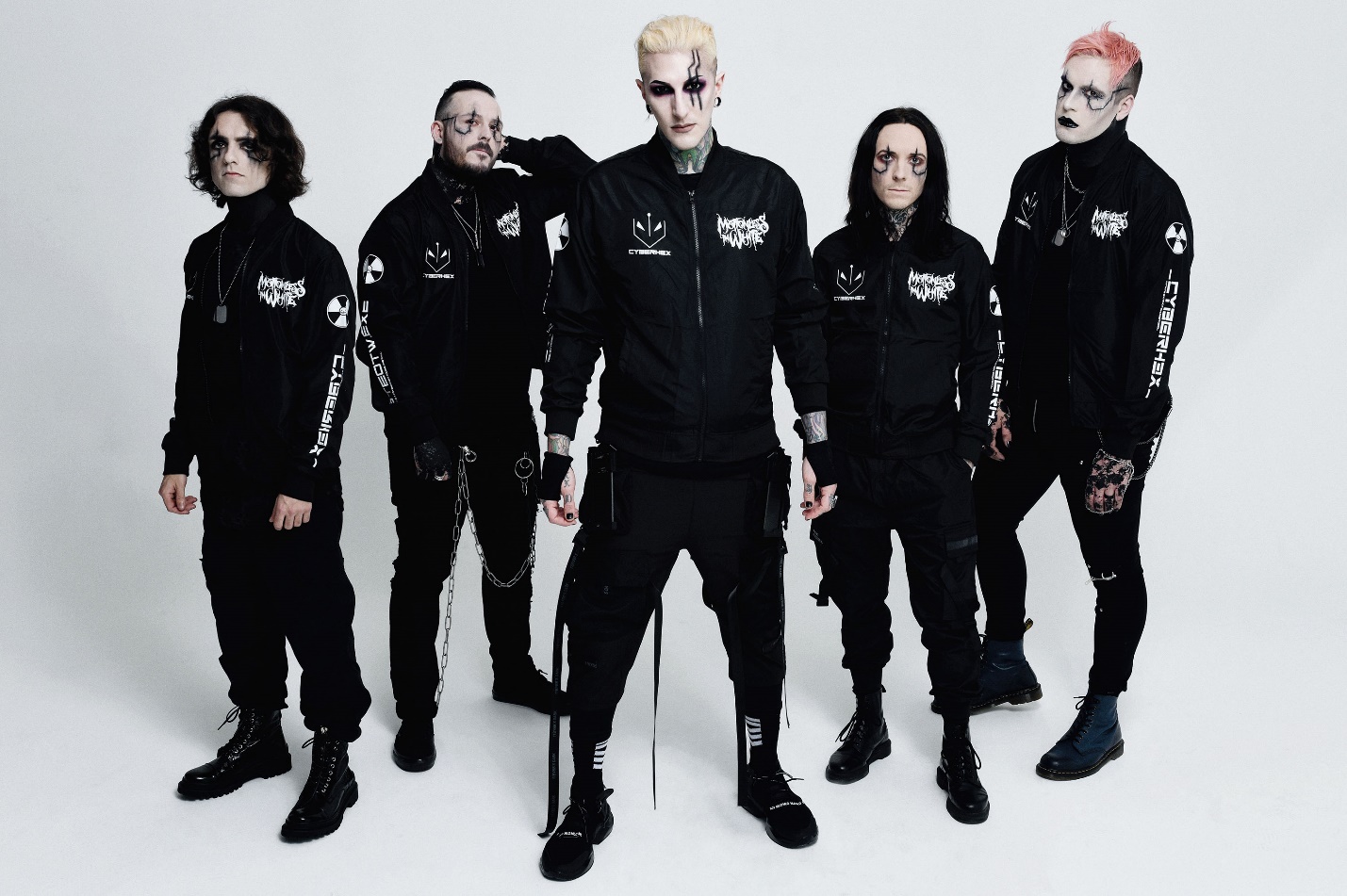 MOTIONLESS IN WHITE Unveil Video For “Slaughterhouse” Featuring Knocked