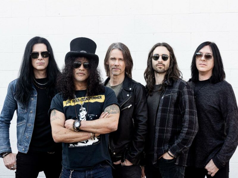 Slash Ft. Myles Kennedy and the Conspirators